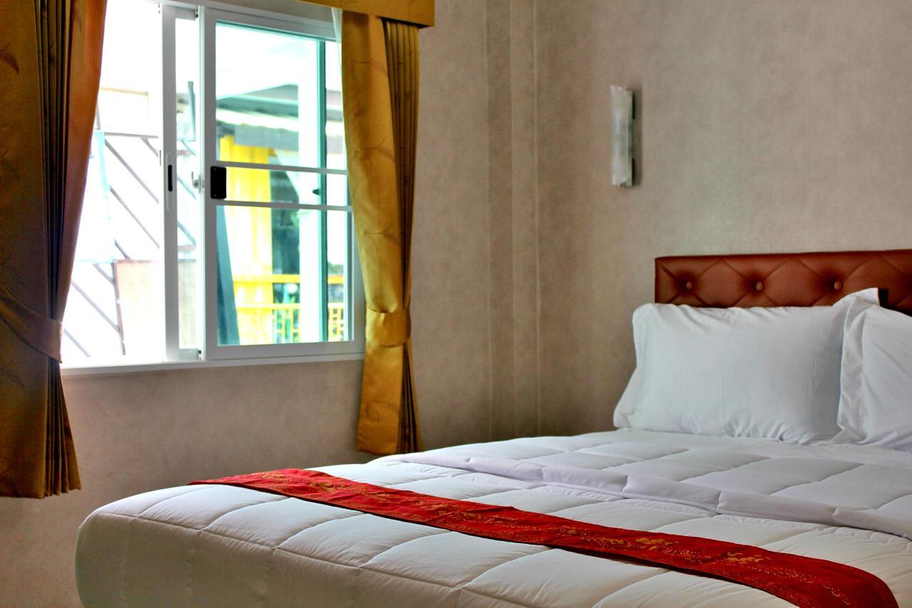 Everest Boutique Hotel Bangkok Buitenkant foto