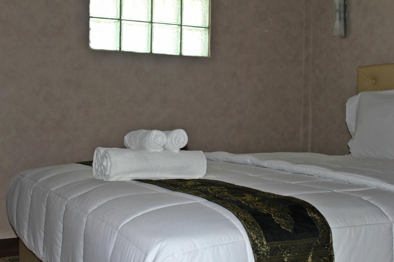 Everest Boutique Hotel Bangkok Buitenkant foto